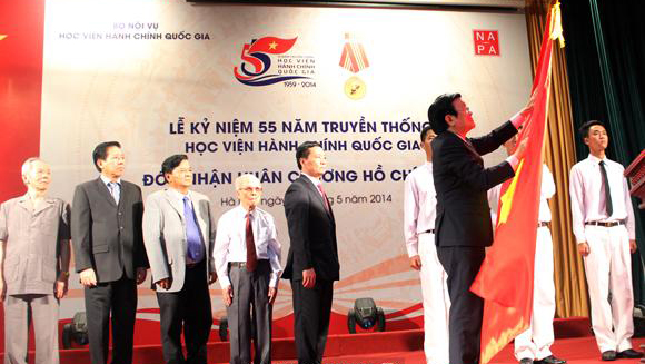 Academia Nacional de Política y Administración condecorada con la Orden Ho Chi Minh